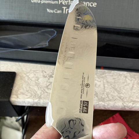 SHAN ZU WHITE TIGER | Damascus Santoku Knife + Magnetic Knife Holder
