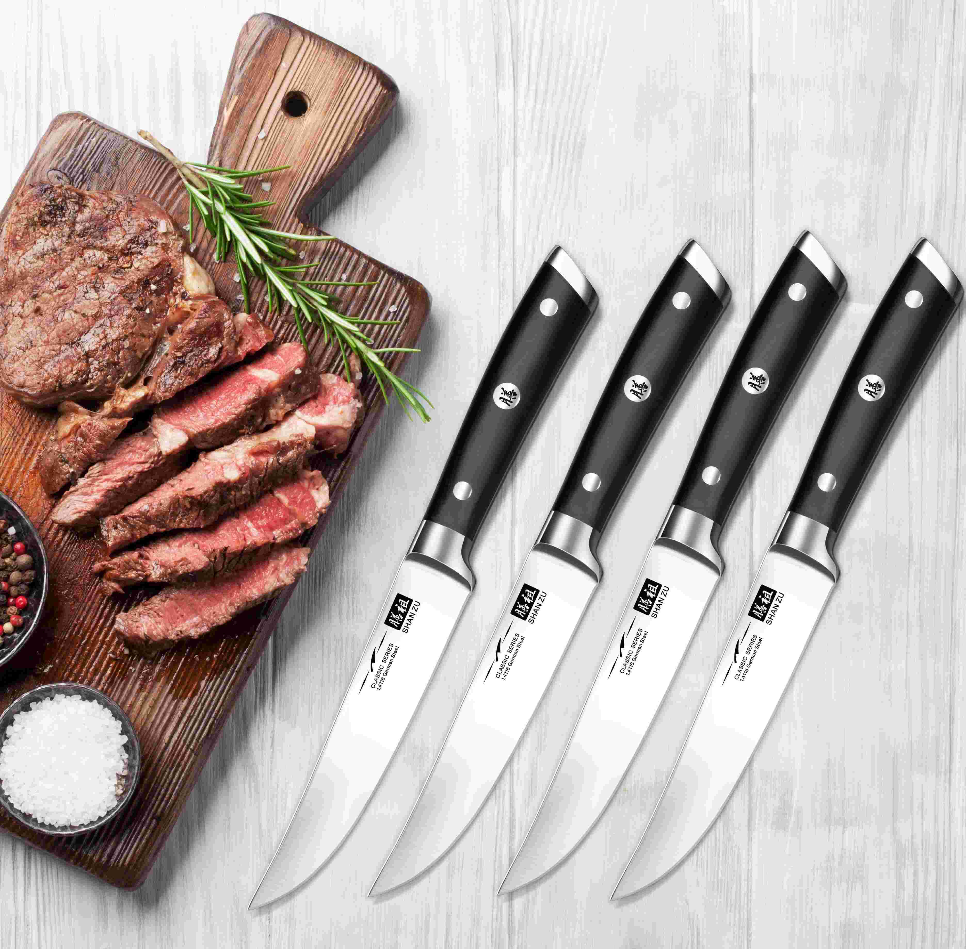 FOHERE Set Di 8 Coltelli Da Bistecca, Neri Coltelli Da Bistecca Seghettati In Acciaio Inossidabile, Perfetti Per La Cena Di Natale E Le Riunioni Di Capodanno FOHERE Set Di 8 Coltelli Da Bistecca, Neri Coltelli Da Bistecca Seghettati In Acciaio Inossidabile, Perfetti Per La Cena Di Natale E Le Riunioni Di Capodanno